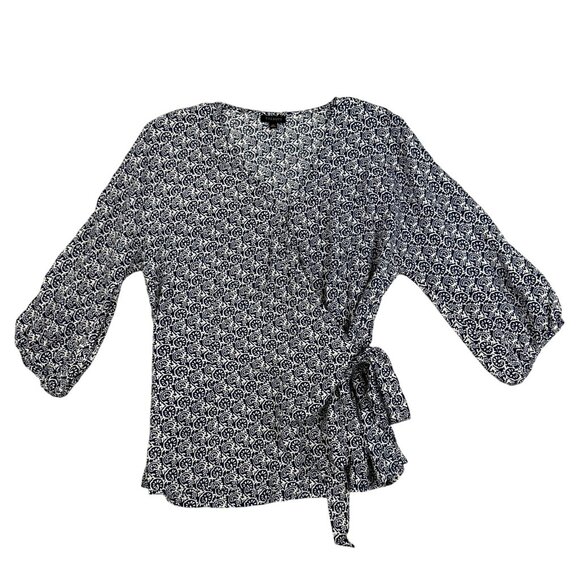 Talbots Wrap Blouse Womens XS Blue White Print Tie Waist 3/4 Sleeve Top - Picture 1 of 12